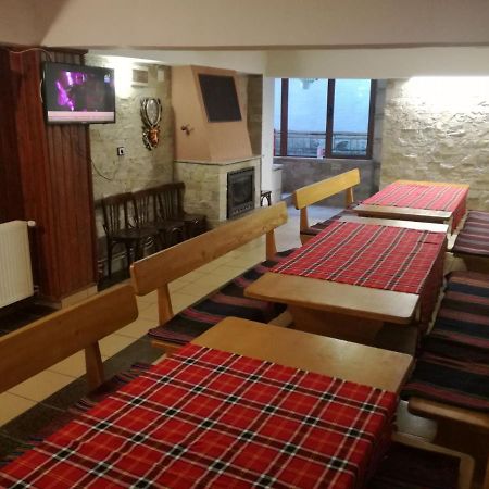 Къща Генчеви Otel Sarnitsa Dış mekan fotoğraf